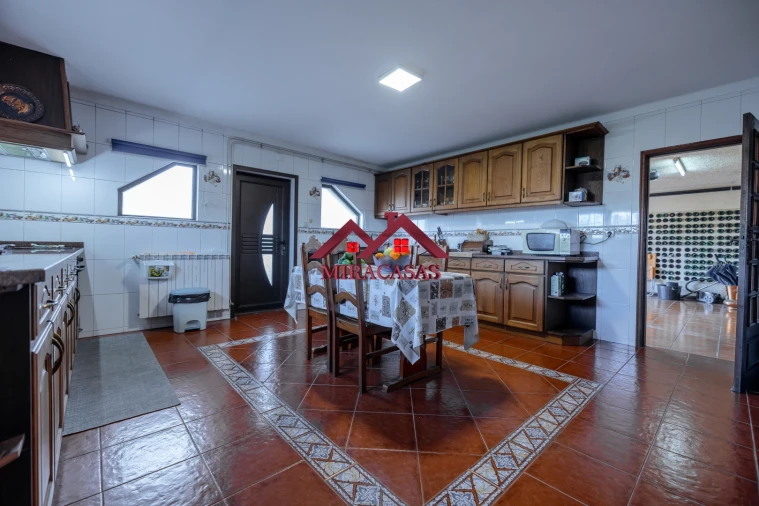 Moradia T4 para Venda em Mira Foto 13