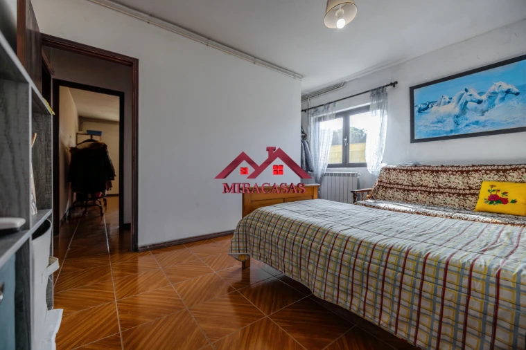 Moradia T4 para Venda em Mira Foto 34