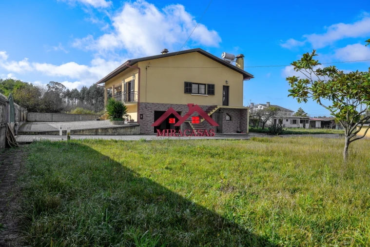 Moradia T4 para Venda em Mira Foto 44