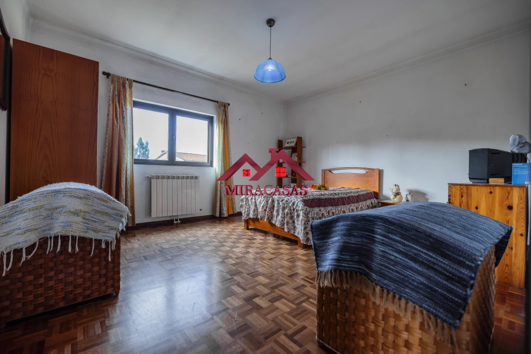 Moradia T4 para Venda em Mira Foto 24