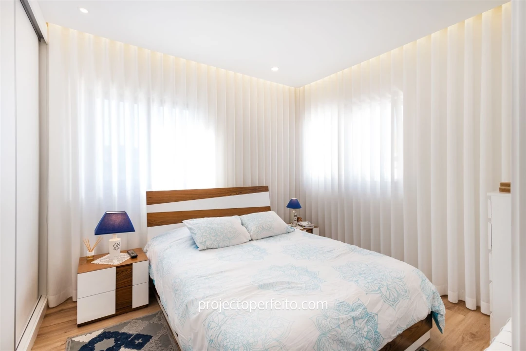 Moradia T3 para Venda em São Felix da Marinha Foto 12