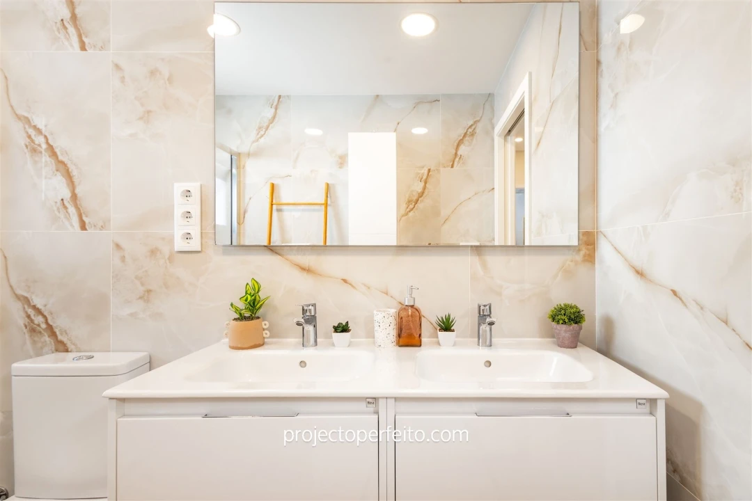 Moradia T3 para Venda em São Felix da Marinha Foto 20