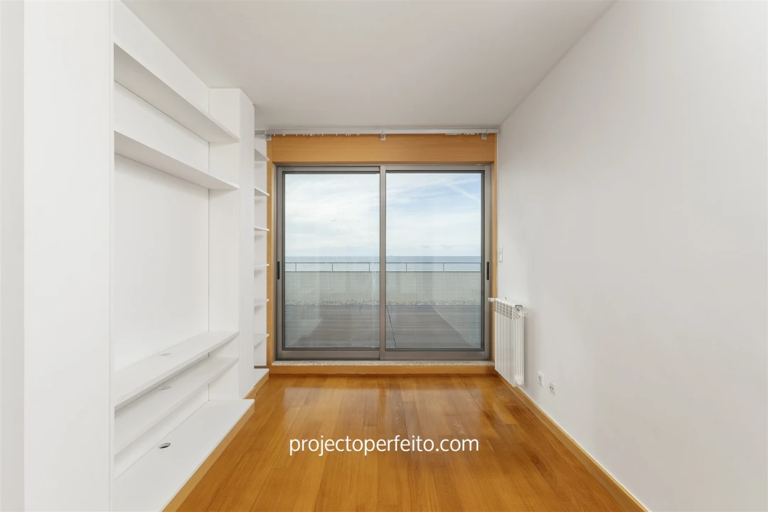 Apartamento T4 para Venda em São Felix da Marinha Foto 35