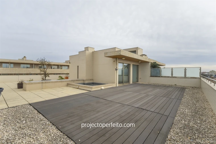 Apartamento T4 para Venda em São Felix da Marinha Foto 41