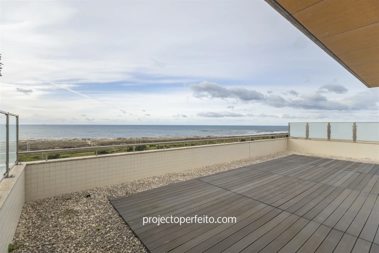 Apartamento T4 para Venda em São Felix da Marinha Foto 6