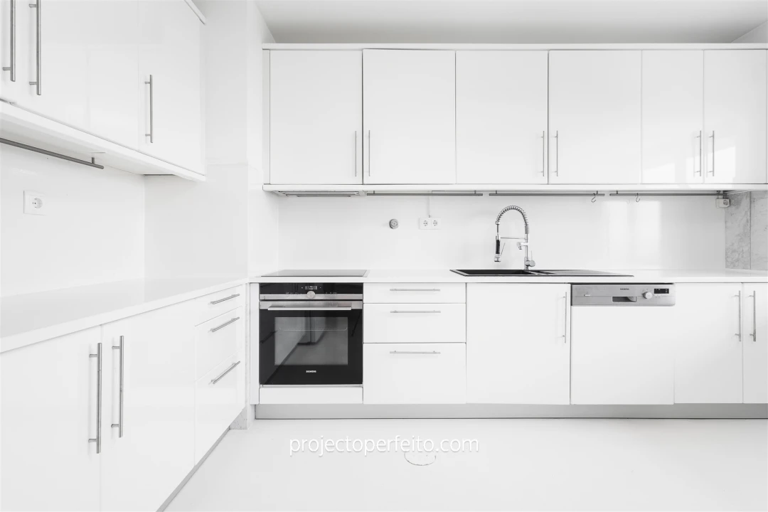 Apartamento T4 para Venda em São Felix da Marinha Foto 11