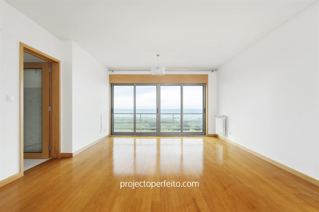 Apartamento T4 para Venda em São Felix da Marinha Foto 7