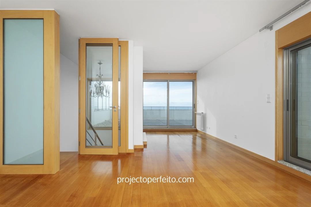 Apartamento T4 para Venda em São Felix da Marinha Foto 33