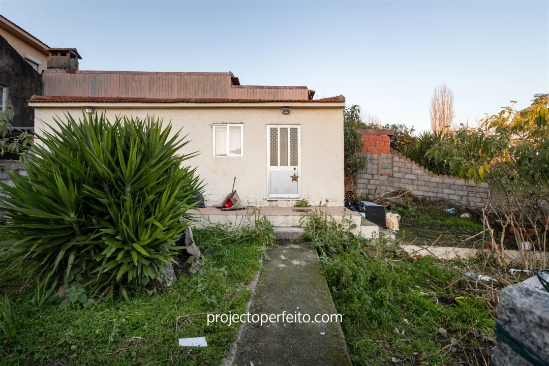 Moradia T2 para Venda em Anta e Guetim Foto 15