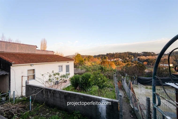 Moradia T2 para Venda em Anta e Guetim Foto 7