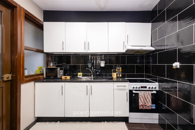 Moradia T2 para Venda em Anta e Guetim Foto 5