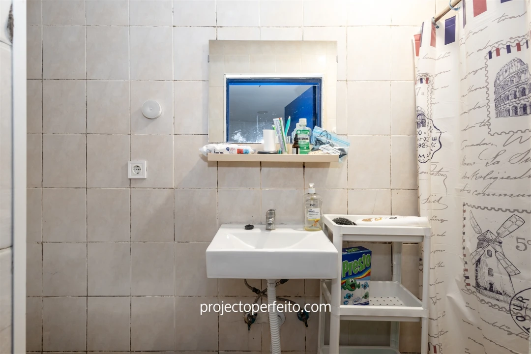 Moradia T2 para Venda em Anta e Guetim Foto 8