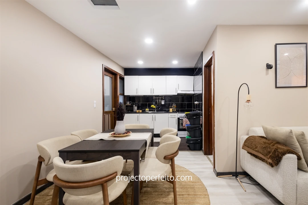 Moradia T2 para Venda em Anta e Guetim Foto 2