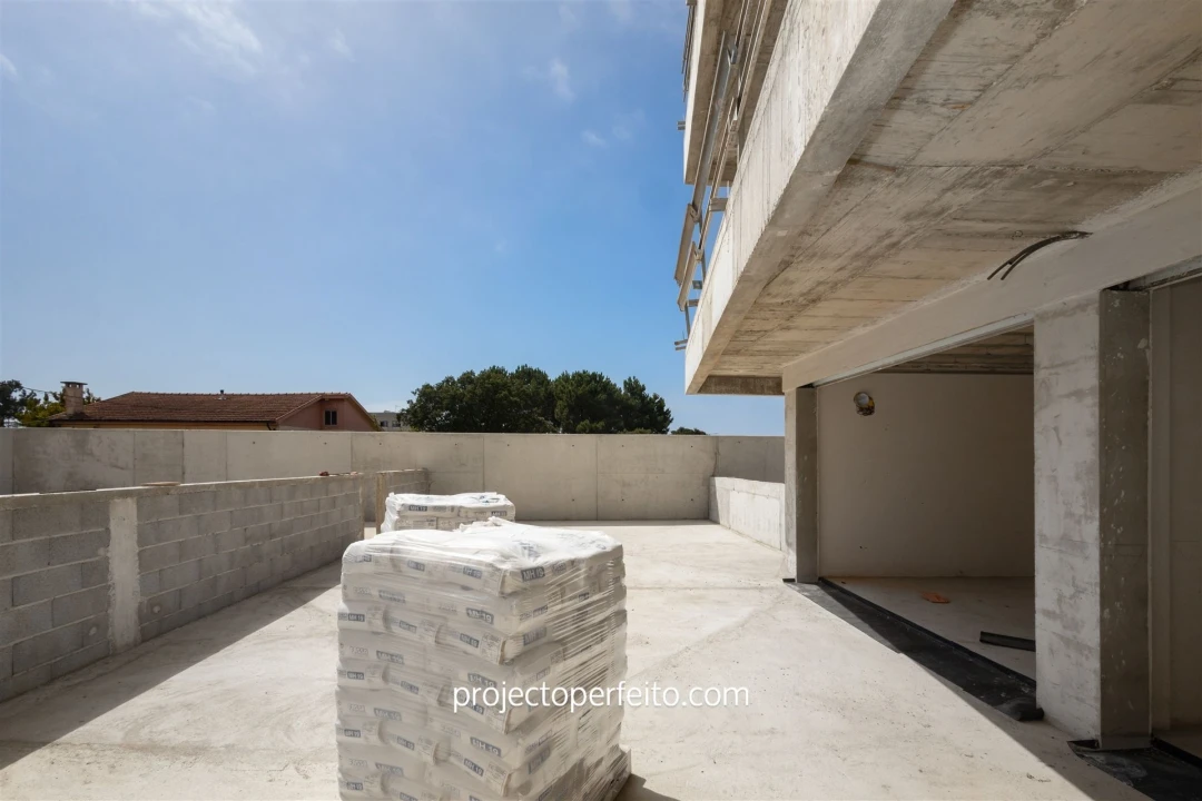 Apartamento T1 para Venda em São Felix da Marinha Foto 1