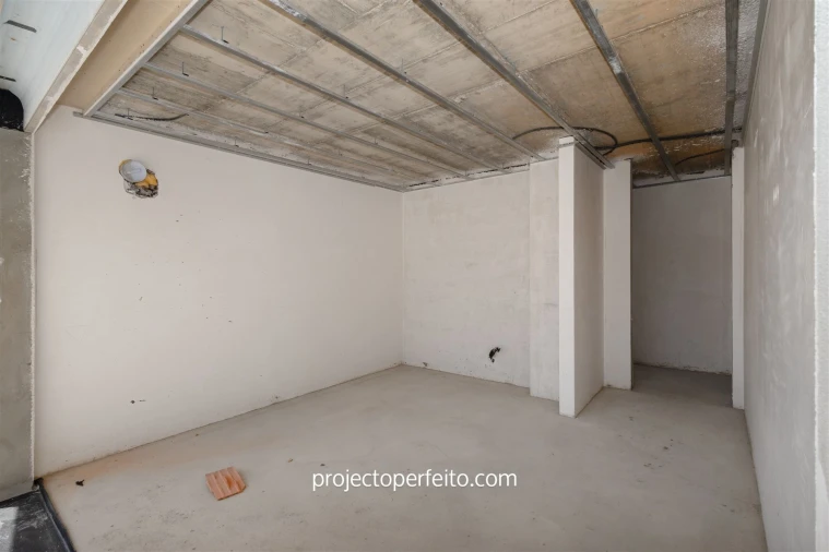 Apartamento T1 para Venda em São Felix da Marinha Foto 6