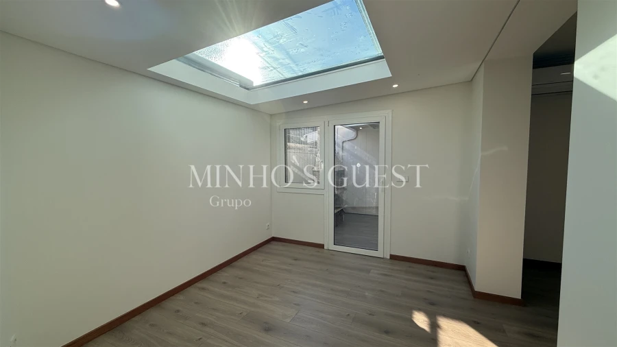 Moradia T3 para Arrendamento em São Vicente (Braga) Foto 38