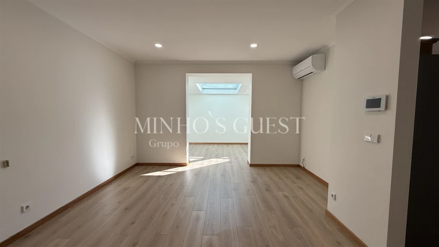 Moradia T3 para Arrendamento em São Vicente (Braga) Foto 40