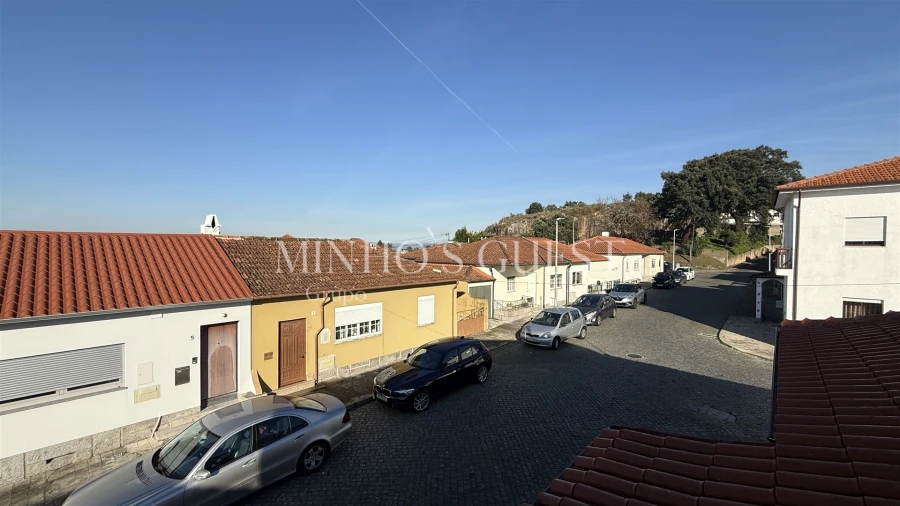 Moradia T3 para Arrendamento em São Vicente (Braga) Foto 3