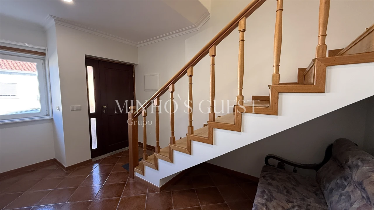 Moradia T3 para Arrendamento em São Vicente (Braga) Foto 26