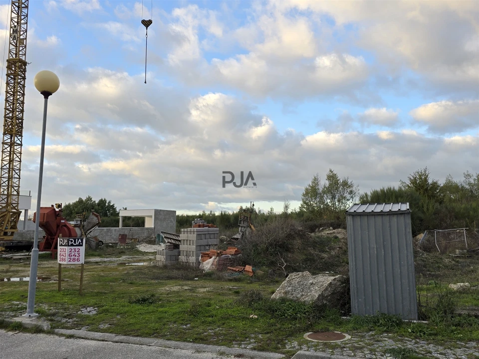 Terreno para Venda em Nespereira Foto 2