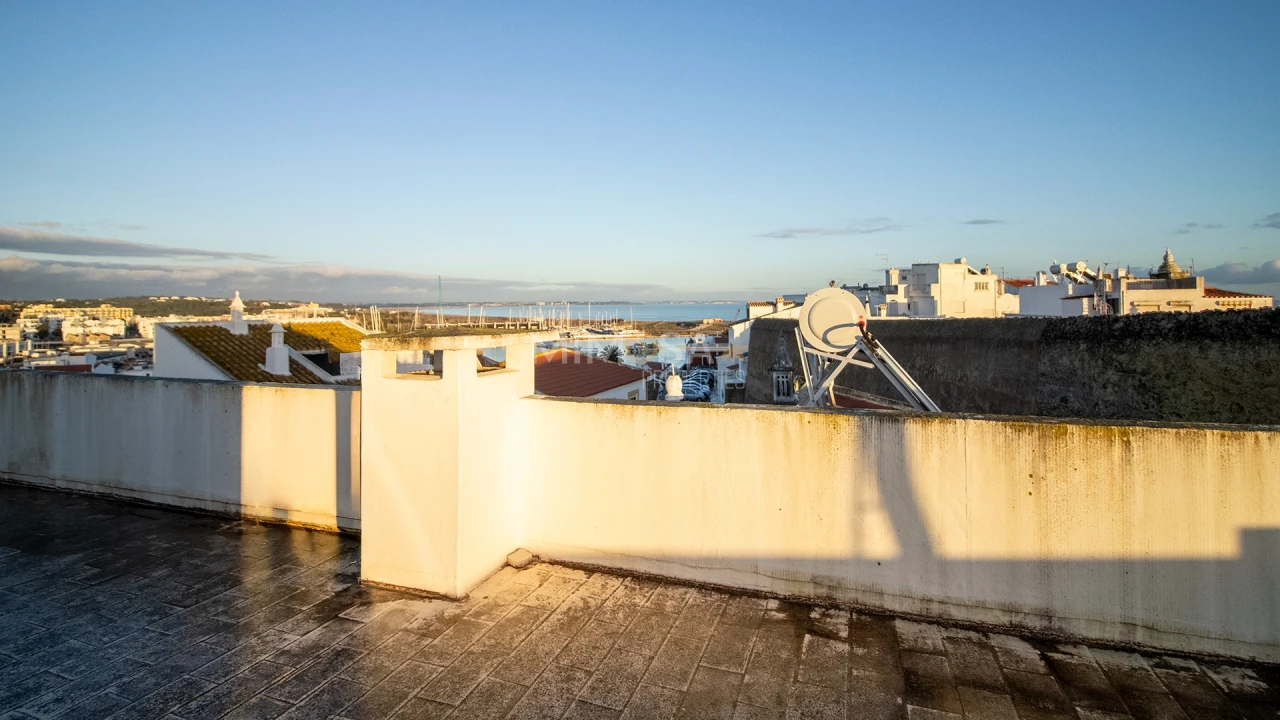 Apartamento T1 para Venda em Lagos (São Sebastião e Santa Maria) Foto 18