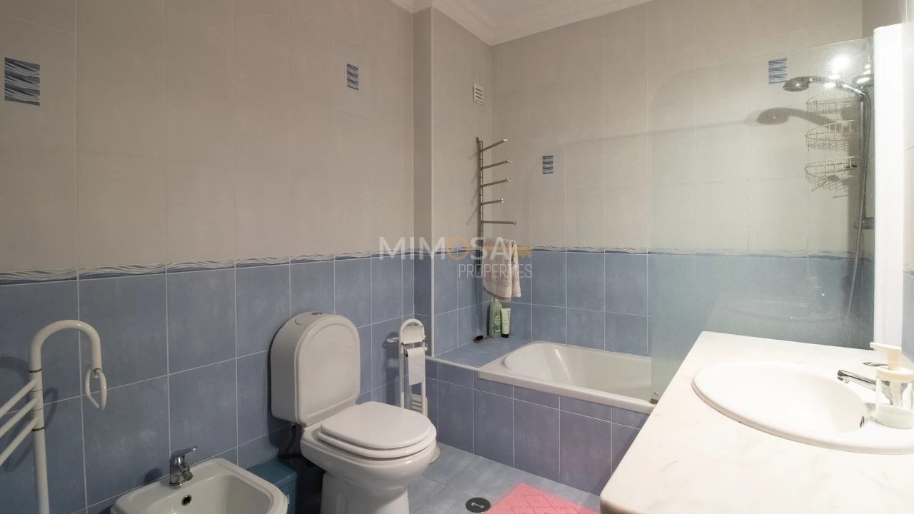 Apartamento T1 para Venda em Lagos (São Sebastião e Santa Maria) Foto 12