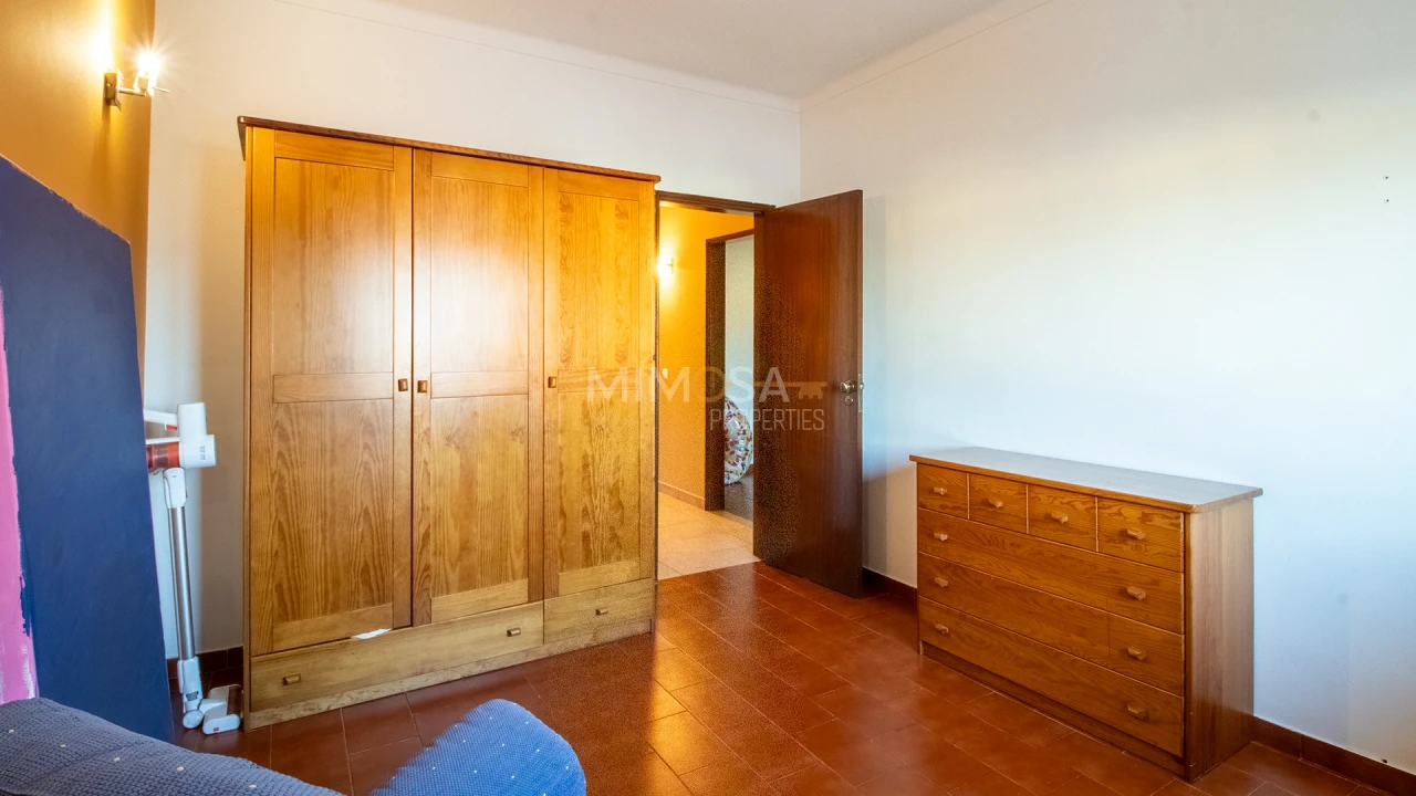Apartamento T1 para Venda em Lagos (São Sebastião e Santa Maria) Foto 5