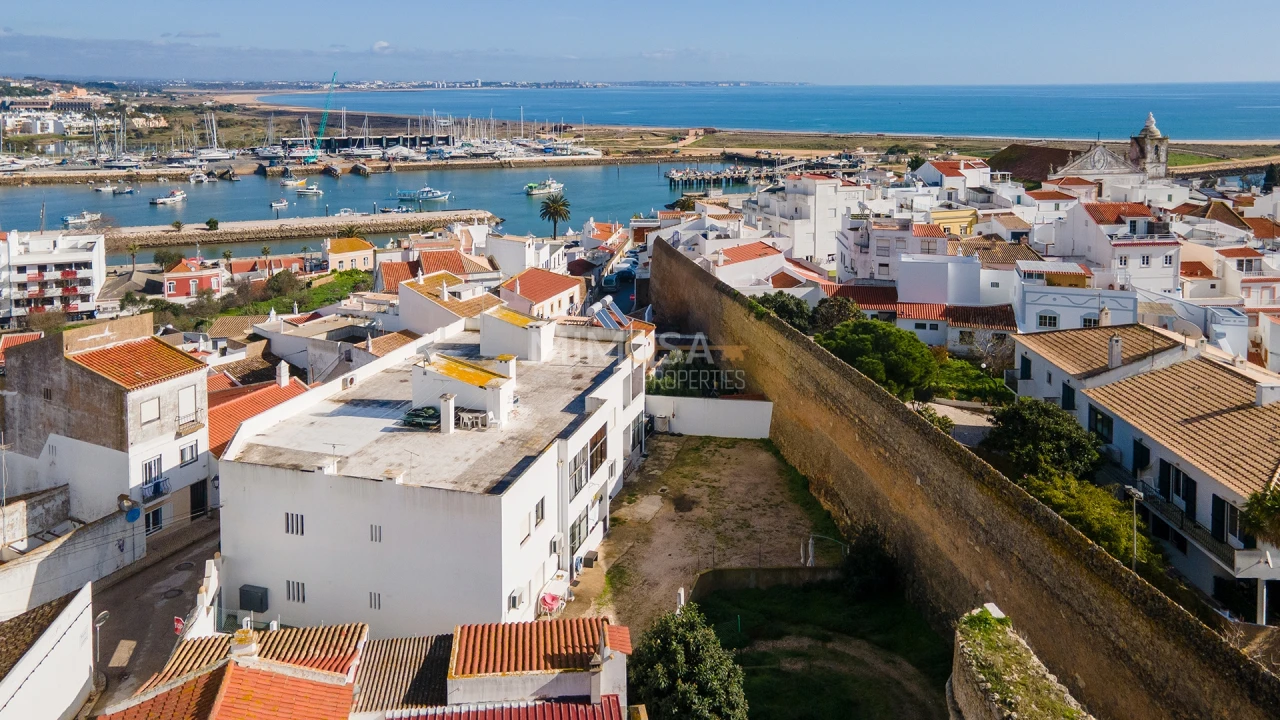 Apartamento T1 para Venda em Lagos (São Sebastião e Santa Maria) Foto 1