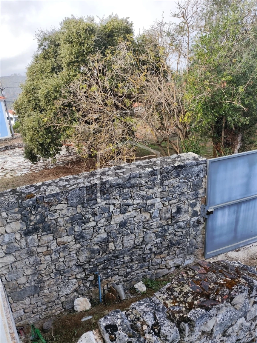 Moradia T1 para Venda em Nossa Senhora das Misericordias Foto 9