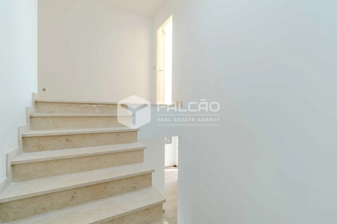 Moradia T4 para Venda em Marvila, Ribeira Santarém, São Salvador, São Nicolau Foto 62