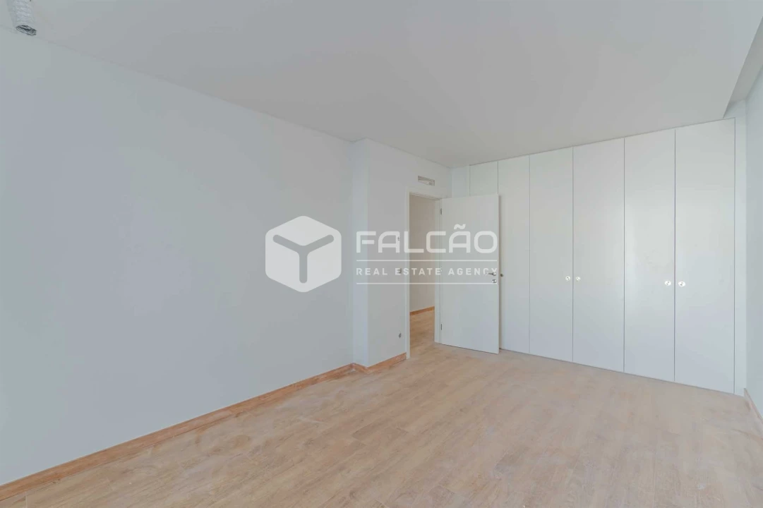 Moradia T4 para Venda em Marvila, Ribeira Santarém, São Salvador, São Nicolau Foto 75