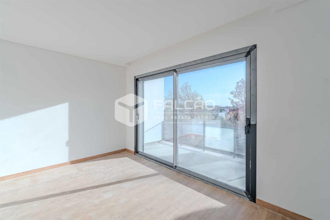 Moradia T4 para Venda em Marvila, Ribeira Santarém, São Salvador, São Nicolau Foto 18