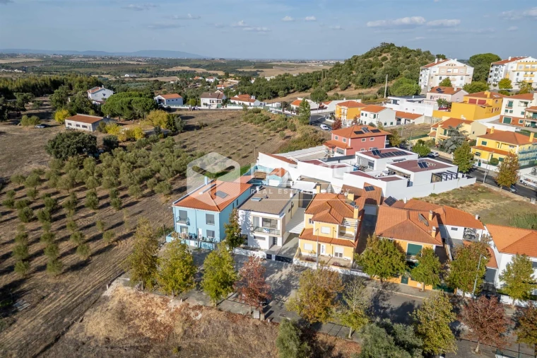 Moradia T4 para Venda em Marvila, Ribeira Santarém, São Salvador, São Nicolau Foto 51