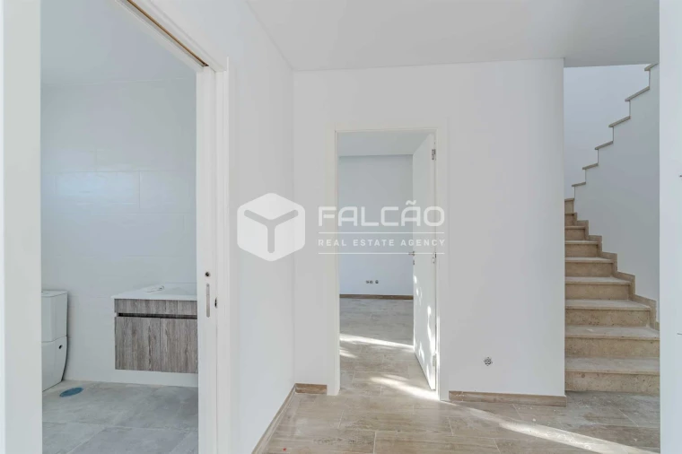 Moradia T4 para Venda em Marvila, Ribeira Santarém, São Salvador, São Nicolau Foto 88