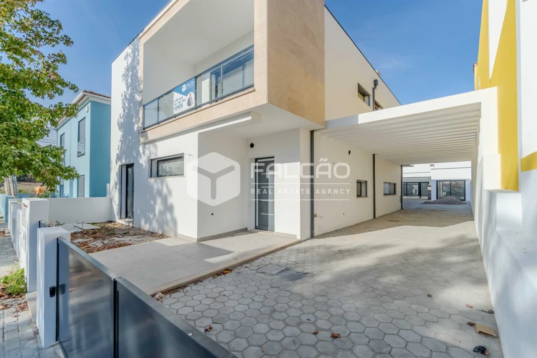 Moradia T4 para Venda em Marvila, Ribeira Santarém, São Salvador, São Nicolau Foto 34