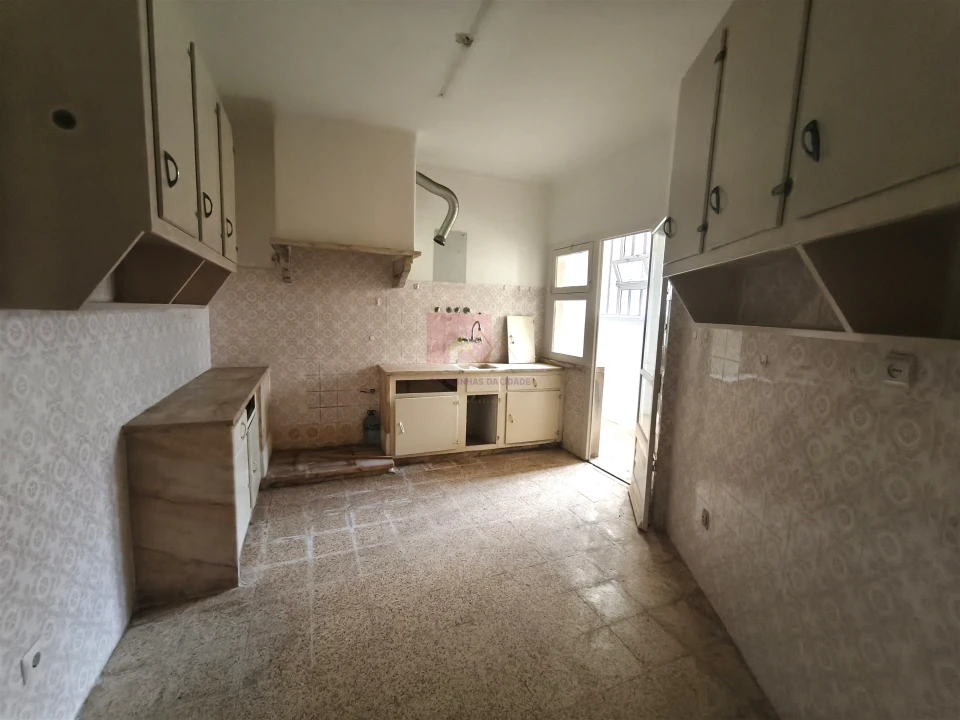 Apartamento T2 para Venda em Carnaxide e Queijas Foto 4