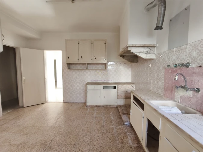 Apartamento T2 para Venda em Carnaxide e Queijas Foto 4