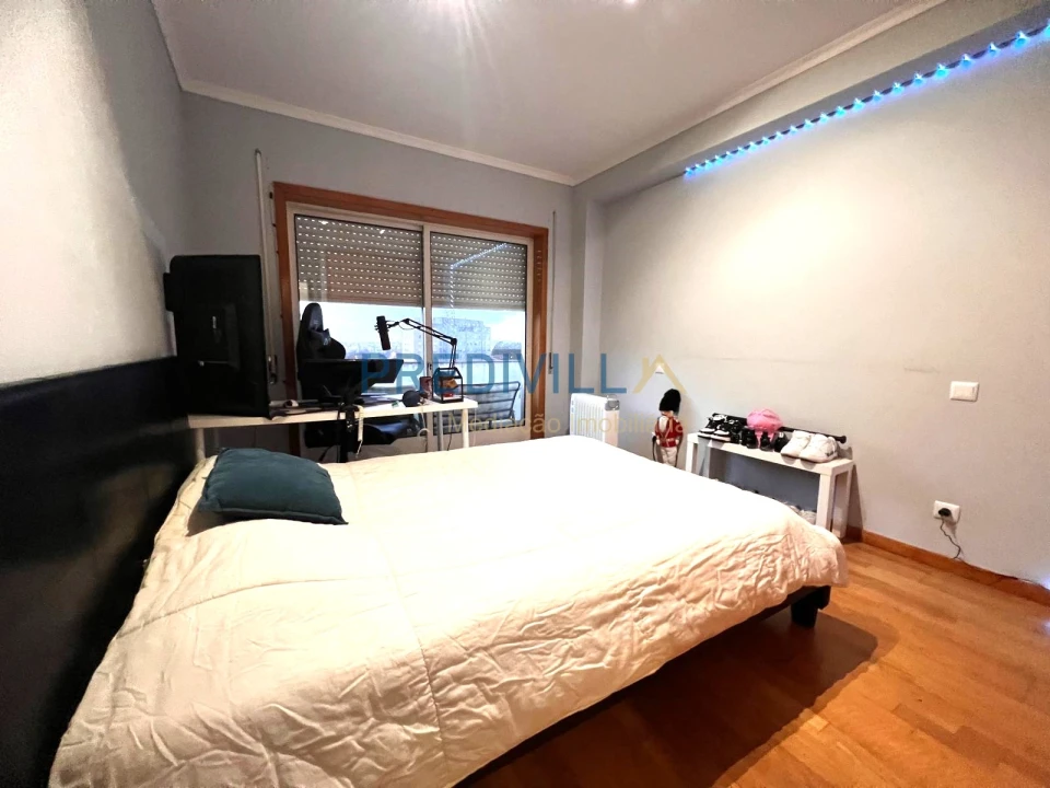 Apartamento T3 para Venda em Nogueira e Silva Escura Foto 22