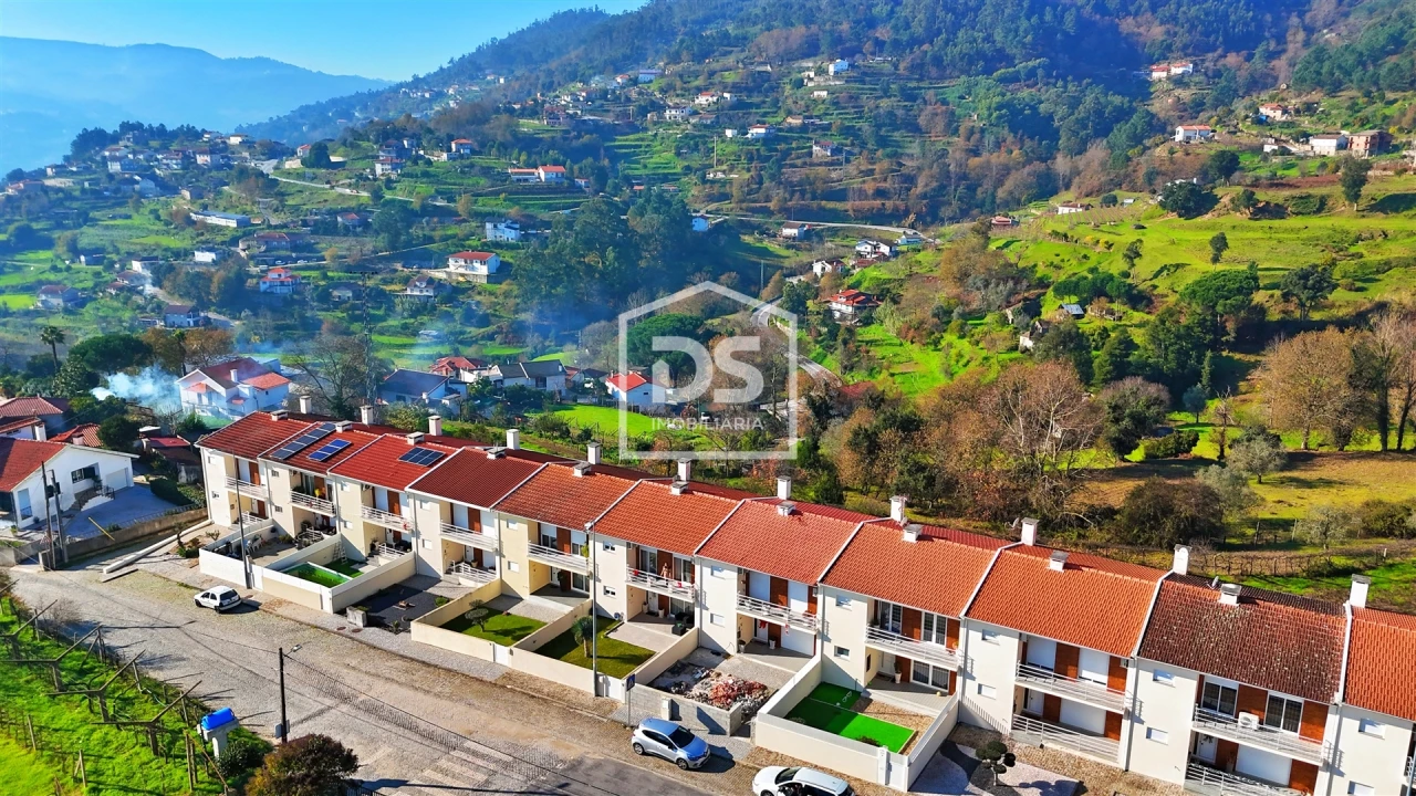 Moradia T3 para Venda em Penhalonga e Paços de Gaiolo Foto 38