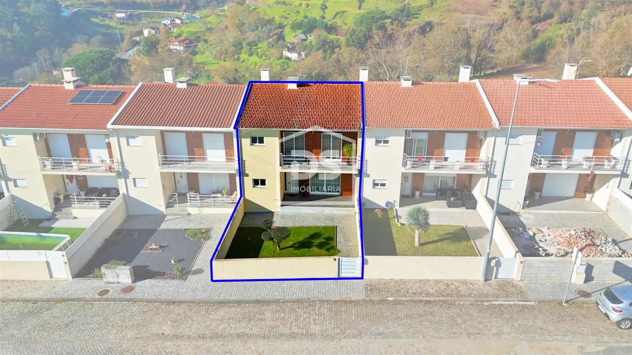 Moradia T3 para Venda em Penhalonga e Paços de Gaiolo Foto 2