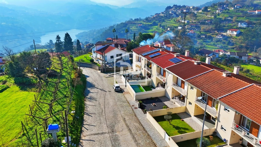 Moradia T3 para Venda em Penhalonga e Paços de Gaiolo Foto 36