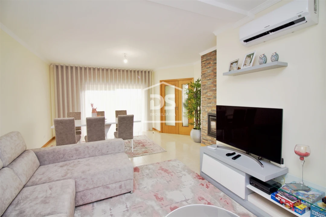 Moradia T3 para Venda em Penhalonga e Paços de Gaiolo Foto 12