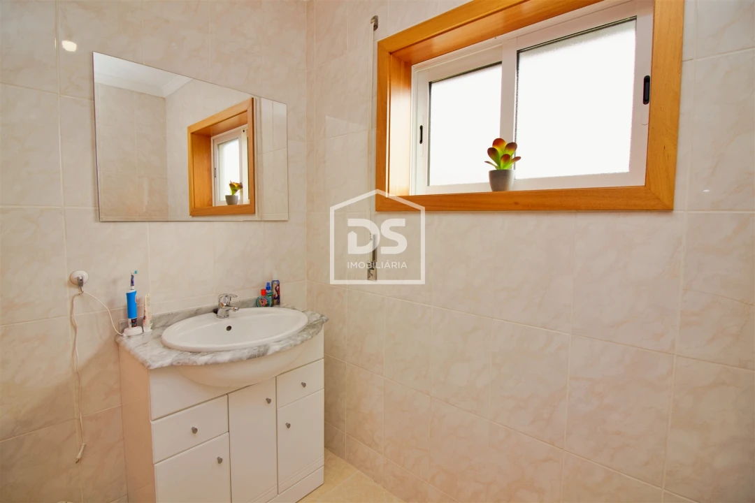 Moradia T3 para Venda em Penhalonga e Paços de Gaiolo Foto 23