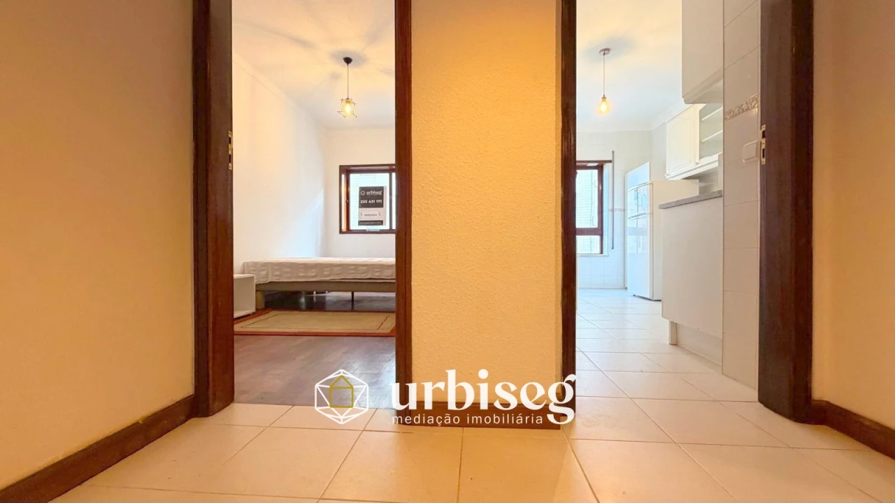 Apartamento T1 para Arrendamento em Buarcos Foto 17