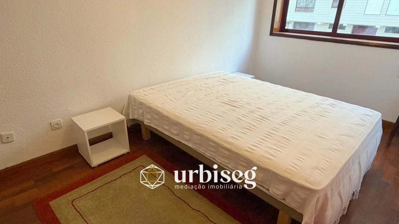 Apartamento T1 para Arrendamento em Buarcos Foto 13