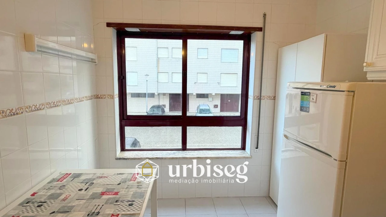 Apartamento T1 para Arrendamento em Buarcos Foto 8
