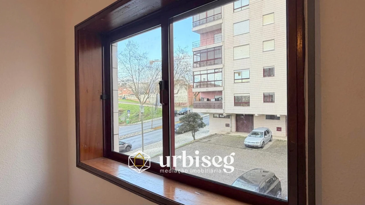 Apartamento T1 para Arrendamento em Buarcos Foto 1