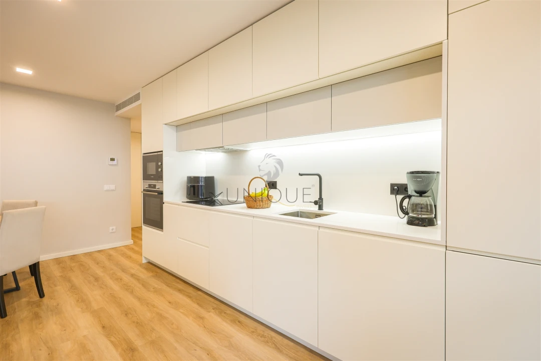 Apartamento T2 para Arrendamento em Glória e Vera Cruz Foto 6