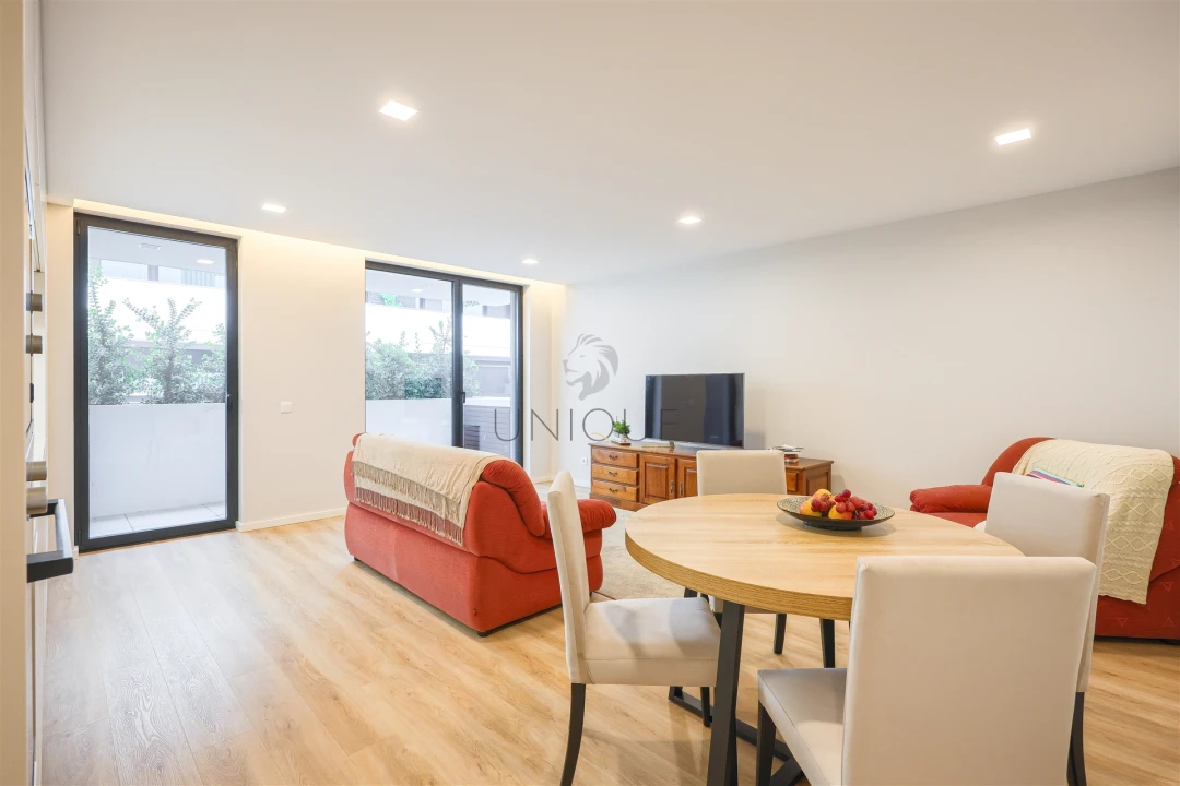 Apartamento T2 para Arrendamento em Glória e Vera Cruz Foto 2