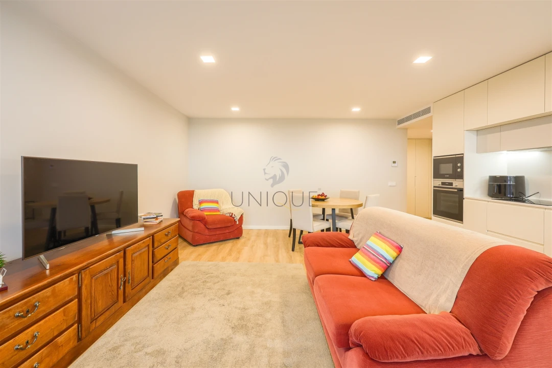 Apartamento T2 para Arrendamento em Glória e Vera Cruz Foto 7